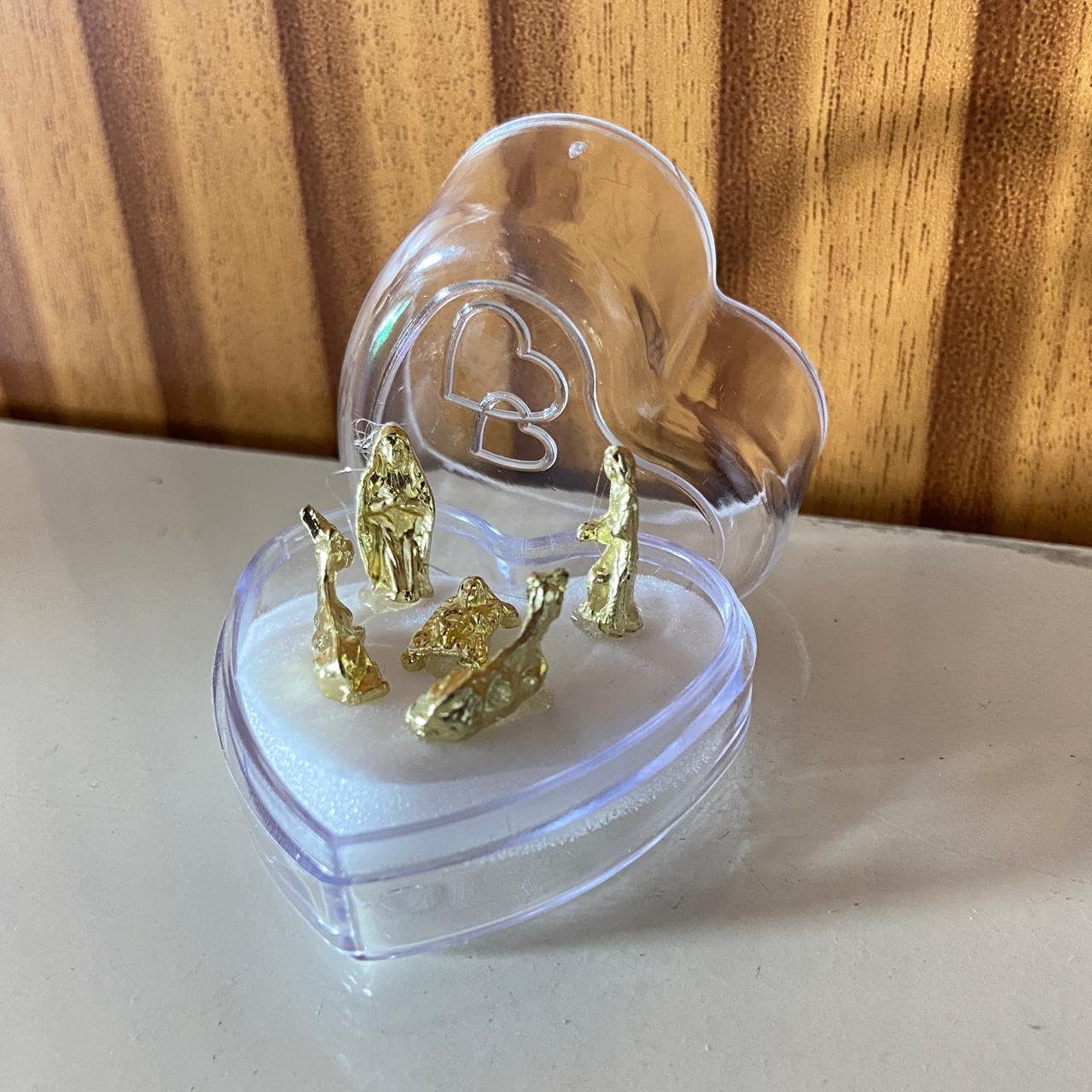 MINI PRESÉPIO ACRÍLICO CORAÇÃO DOURADO 03CM (1 UNIDADE)