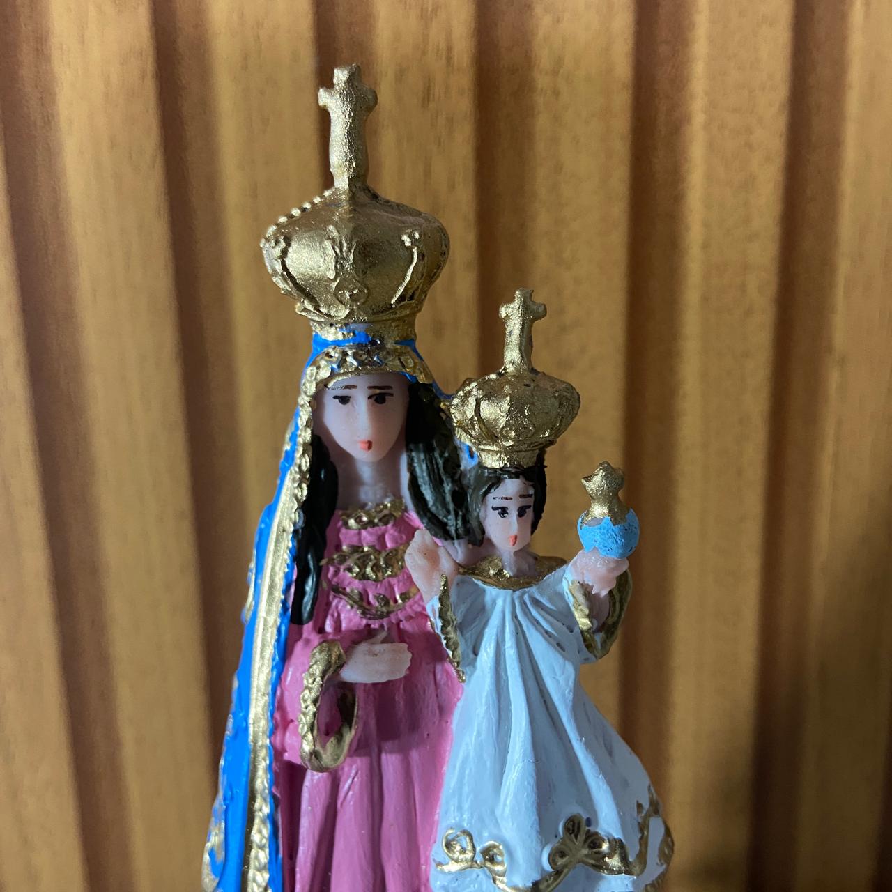IMAGEM DE RESINA NACIONAL NOSSA SENHORA DA PENHA 14,5CM (1 UNIDADE)