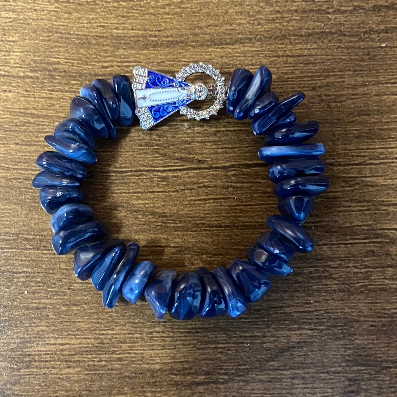 PULSEIRA PEDRARIAS COM PINGENTE NOSSA SENHORA APARECIDA COM STRASS MOD2 (03 UNIDADES)