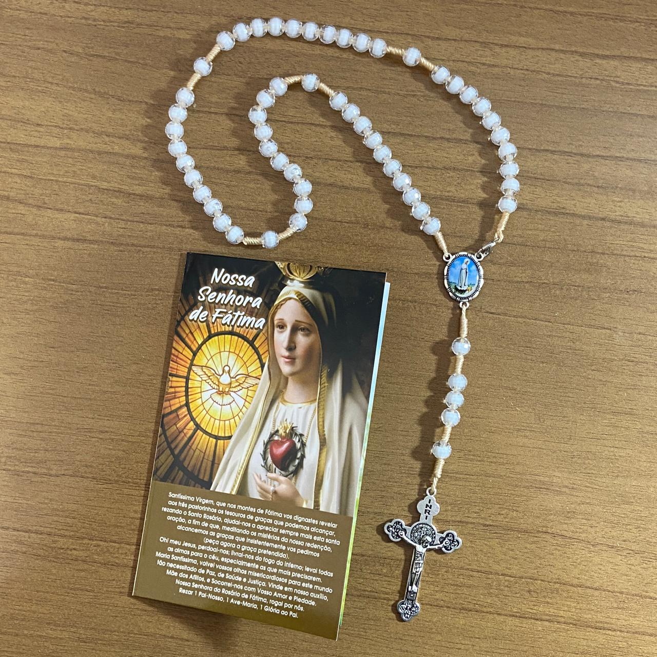 TERÇO ACRÍLICO BRANCO COM FECHO NOSSA SENHORA DE FÁTIMA MOD1 08MM (1 UNIDADE)