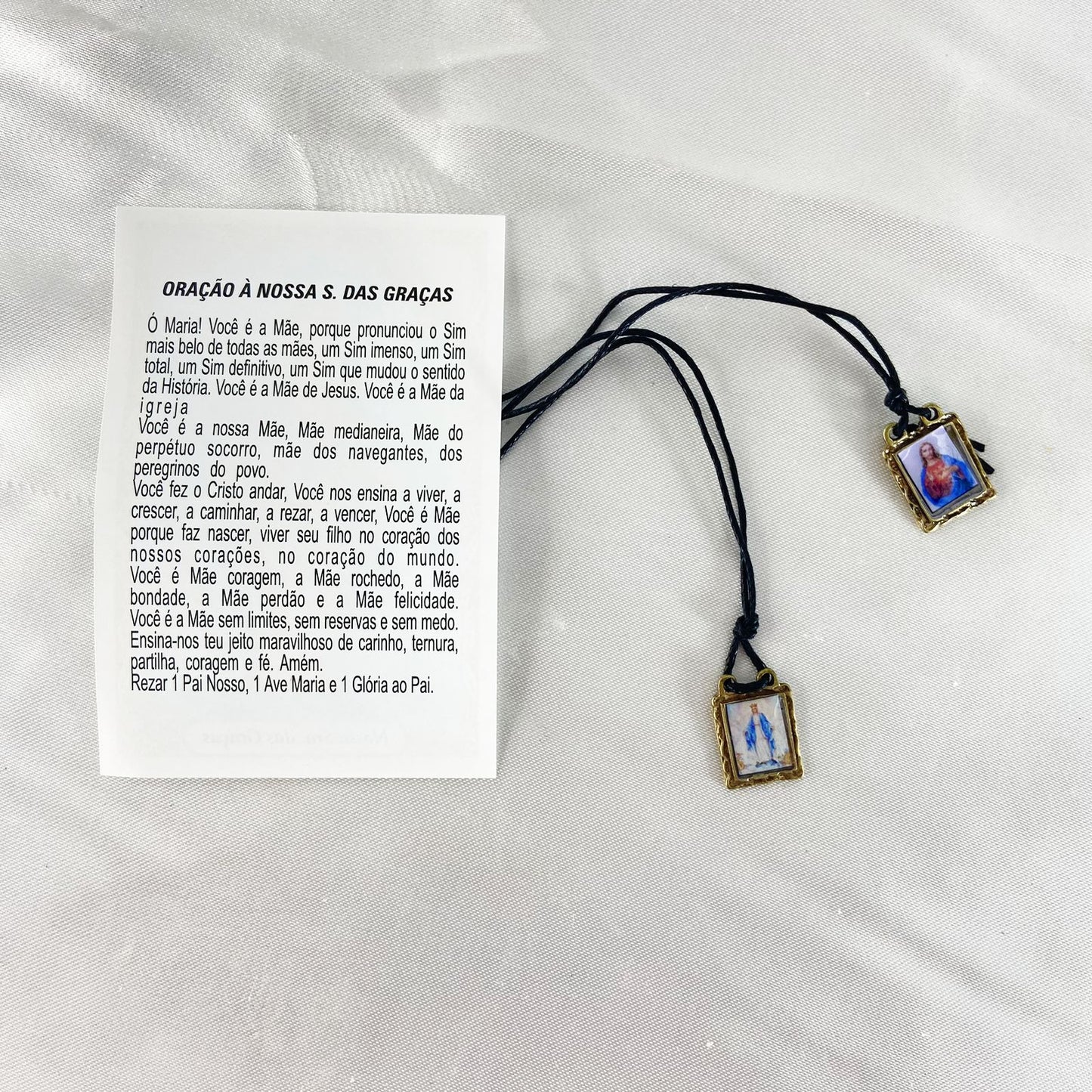 ESCAPULÁRIO DE COURO NOSSA SENHORA DAS GRAÇAS (12 UNIDADES)