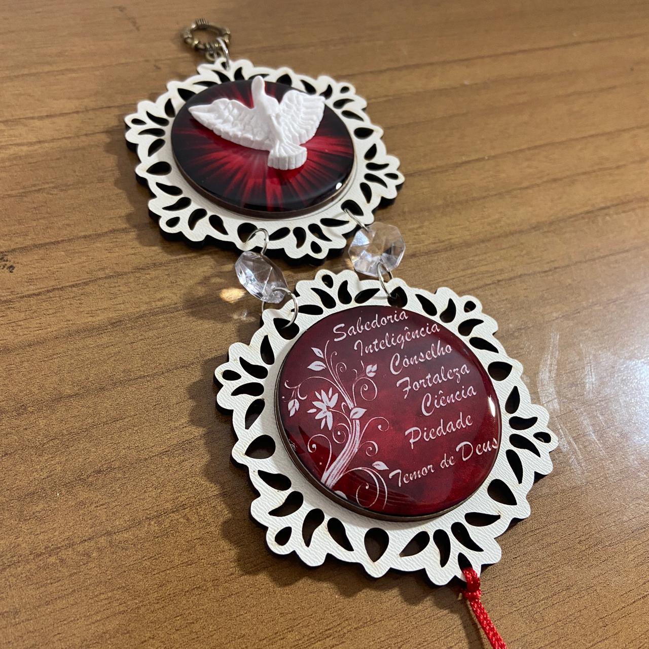 ADORNO DUPLO MINI CIRCULO DIVINO ESPÍRITO SANTO EM RELEVO (1 UNIDADE)