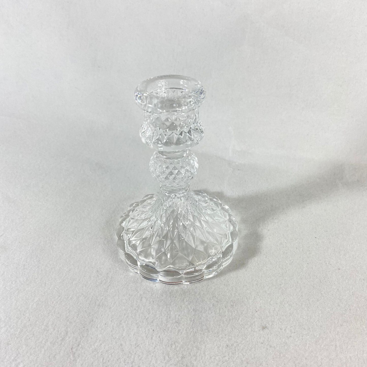 CASTIÇAL DE VIDRO DETALHADO 11CM (1 UNIDADE)