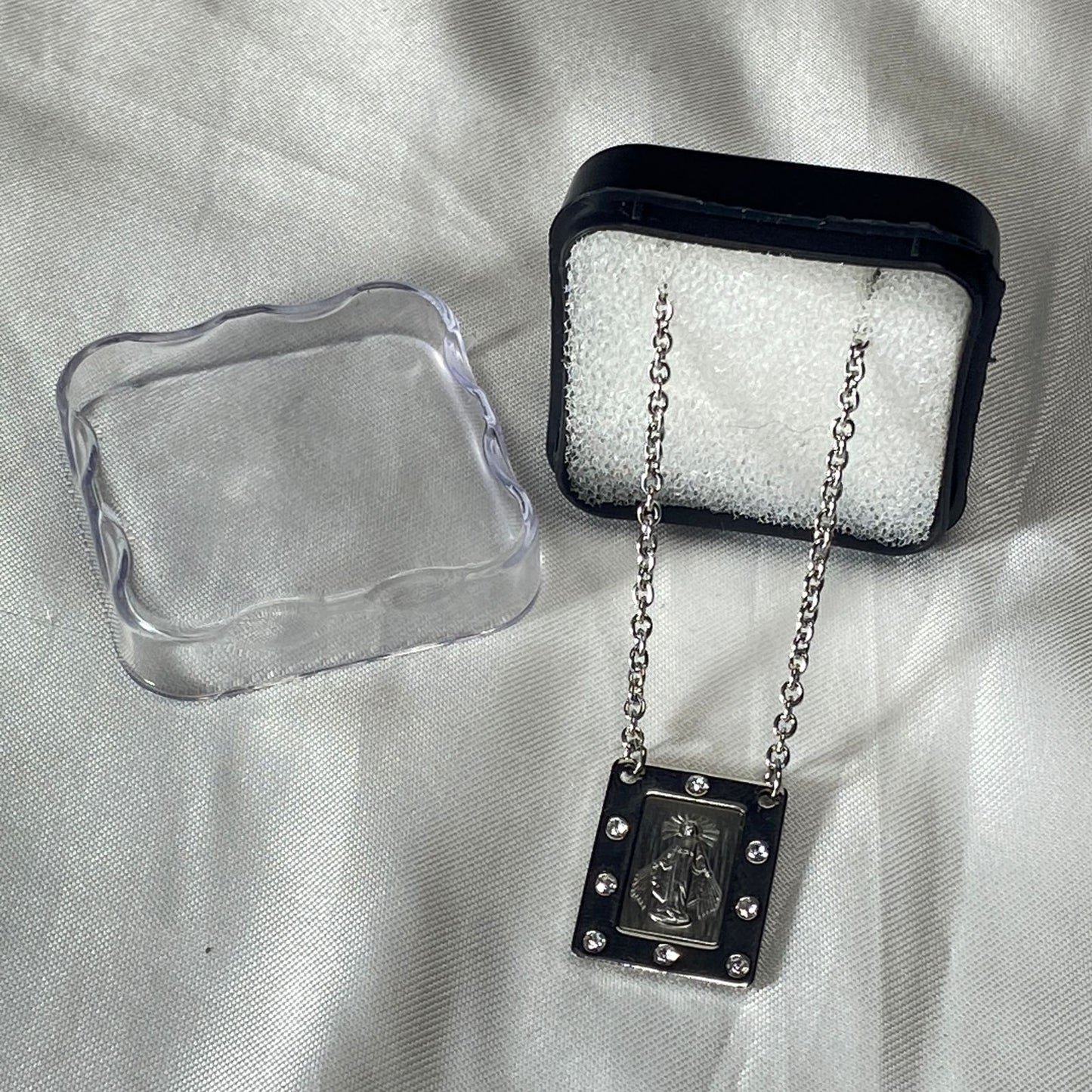 CORRENTE INOX COM STRASS NOSSA SENHORA DAS GRAÇAS (1 UNIDADE)