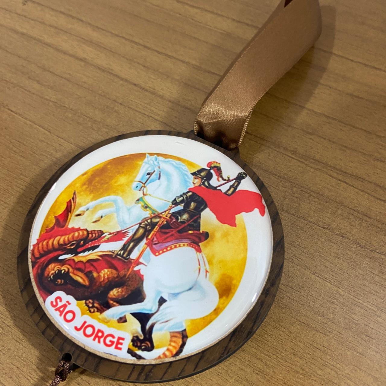 ADORNO ÚNICO REDONDO SÃO JORGE (1 UNIDADE)