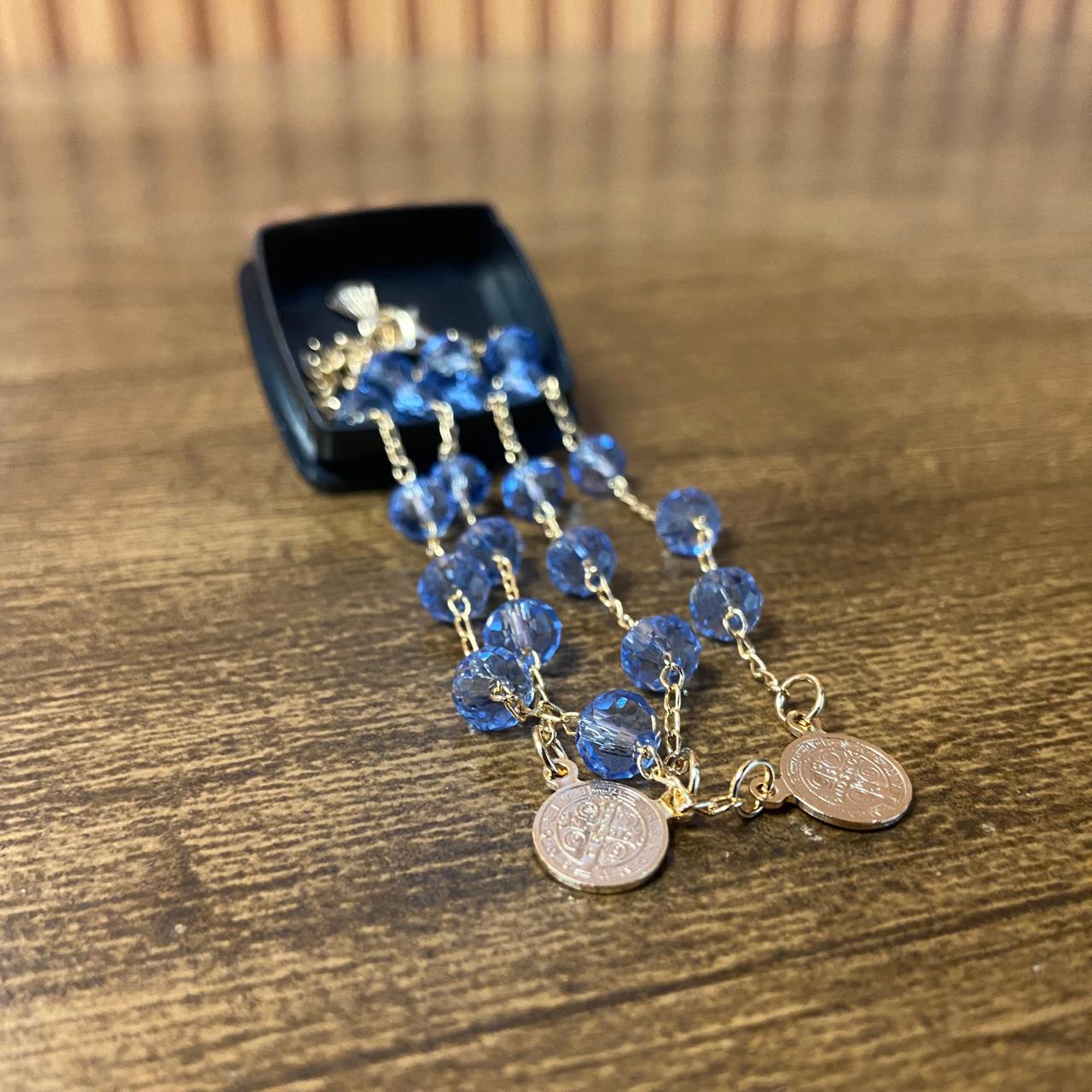 PULSEIRA ESCAPULÁRIO CRISTAL AZUL TRANSPARENTE MEDALHA SÃO BENTO (3 UNIDADES)