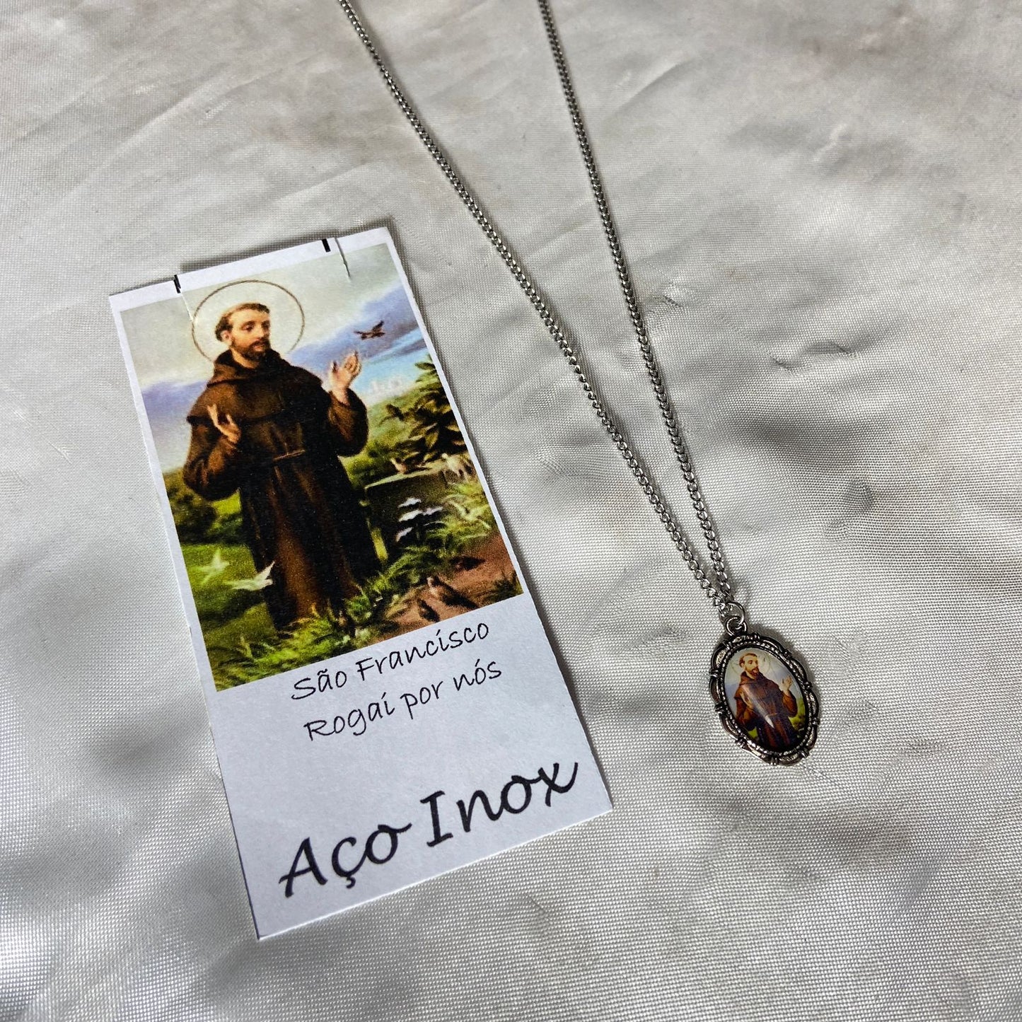 CORRENTE INOX COM MEDALHA RESINADA SÃO FRANCISCO (3 UNIDADES)