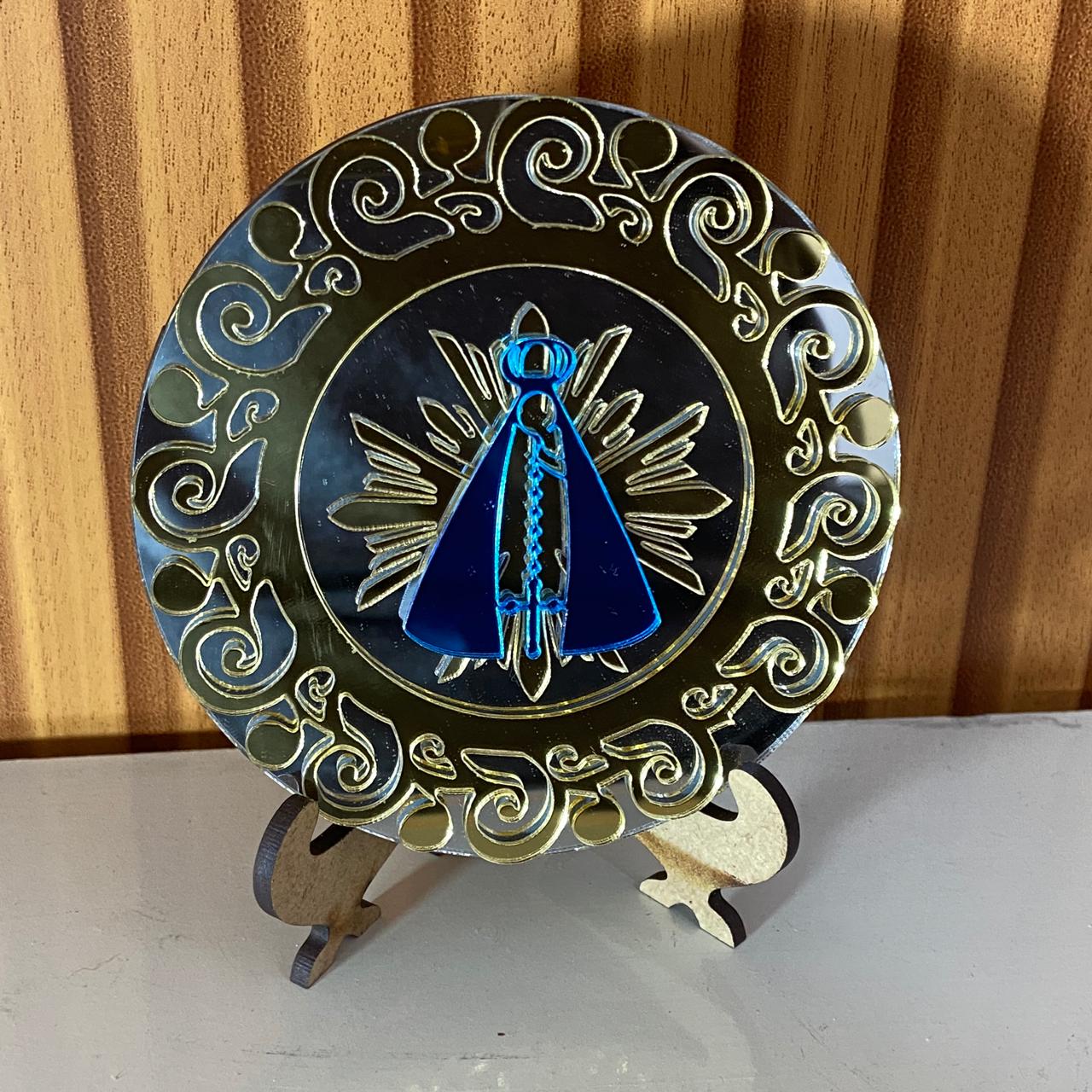 ENFEITE DE MESA MDF COM ACRILICO NOSSA SENHORA APARECIDA (1 UNIDADE)