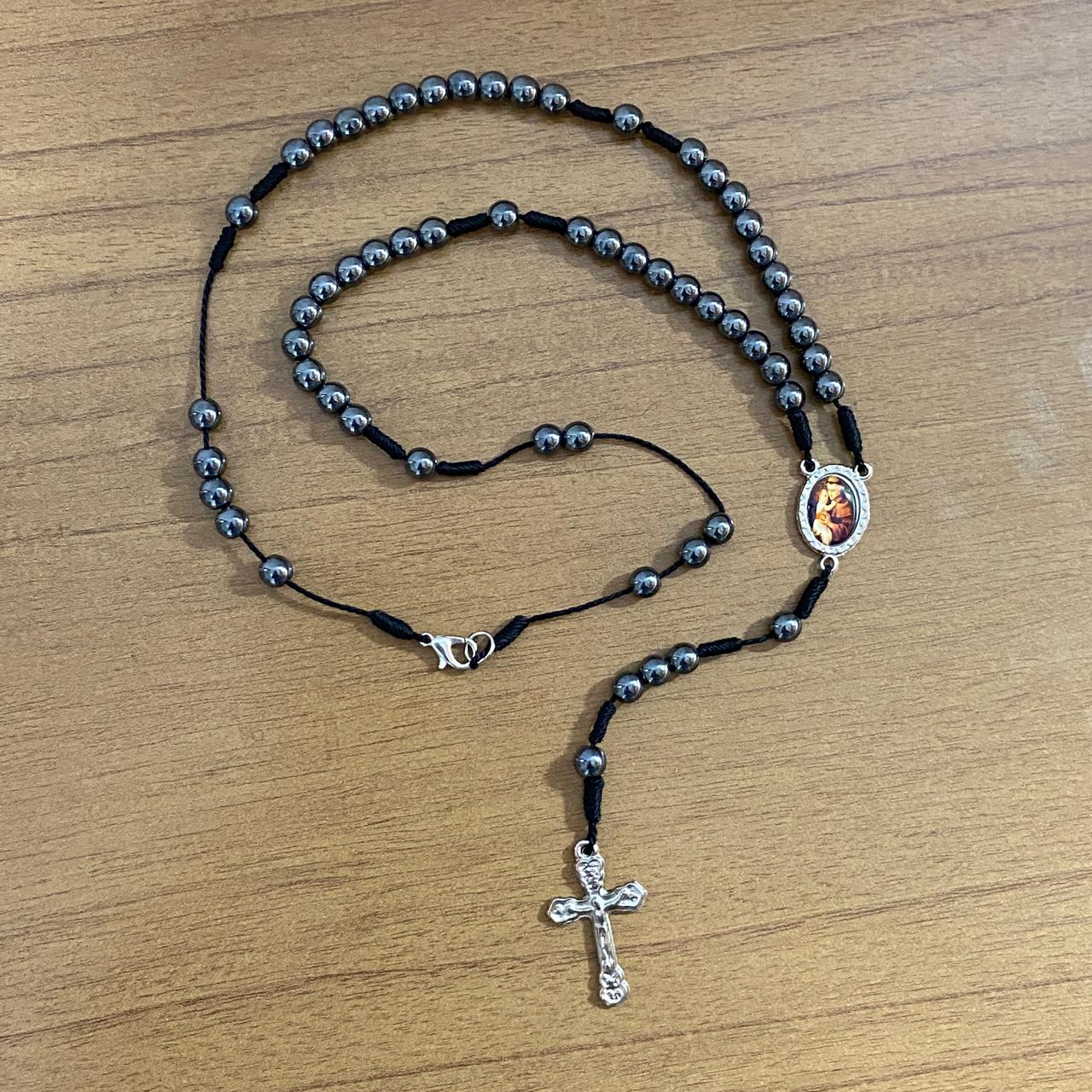 TERÇO GARGANTILHA DE HEMATITA SANTO ANTÔNIO 6MM (1 UNIDADE)