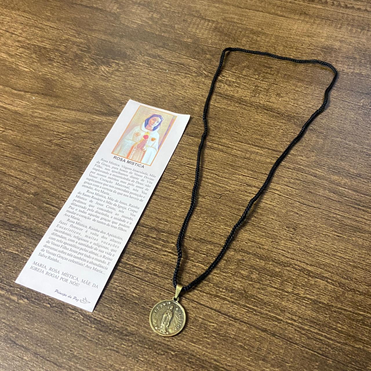 CORDÃO COM MEDALHA OURO VELHO NOSSA SENHORA DA ROSA MÍSTICA (1 UNIDADES)