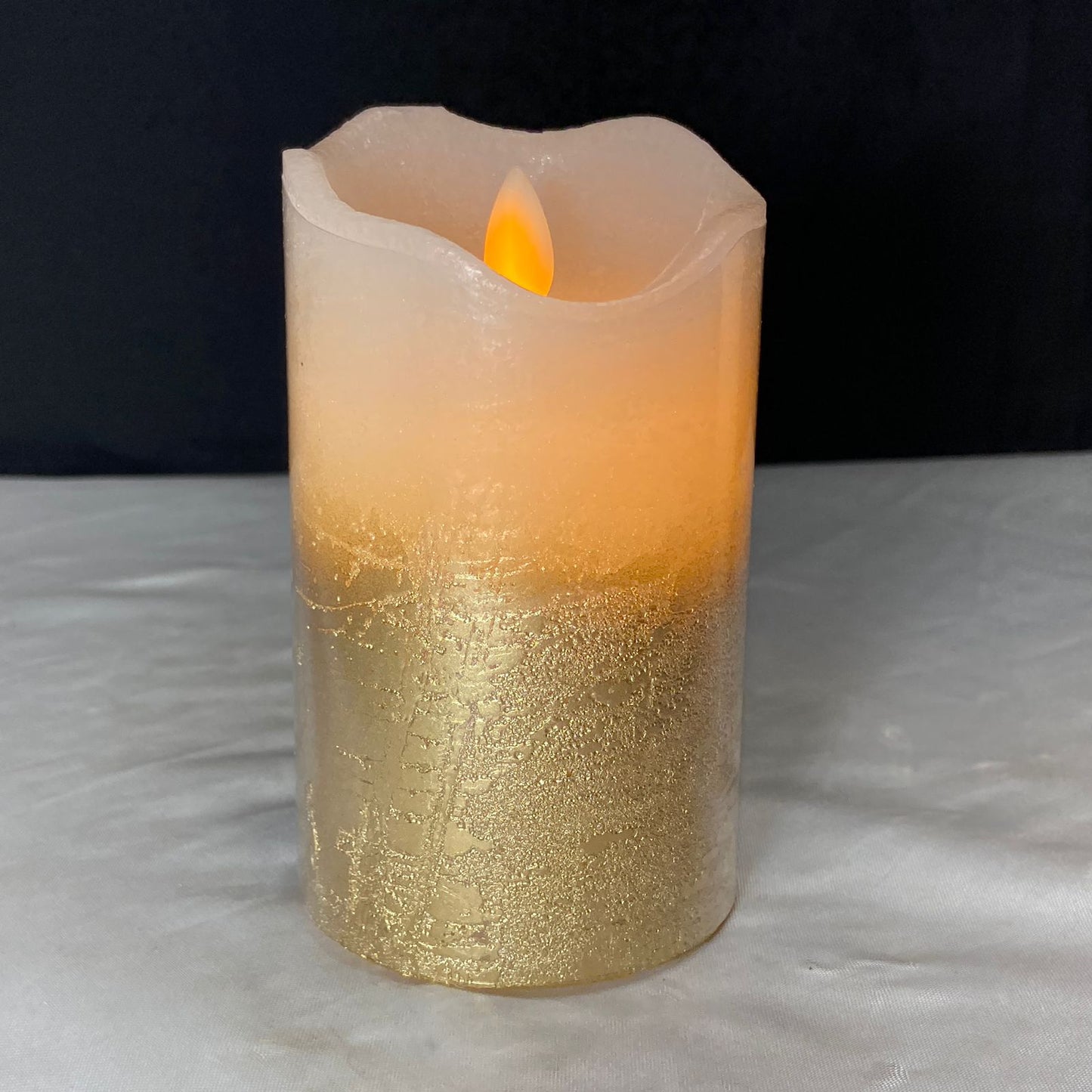 VELA ELETRÔNICA DECORATIVA DOURADA COM CERA 12,5CM (1 UNIDADE)