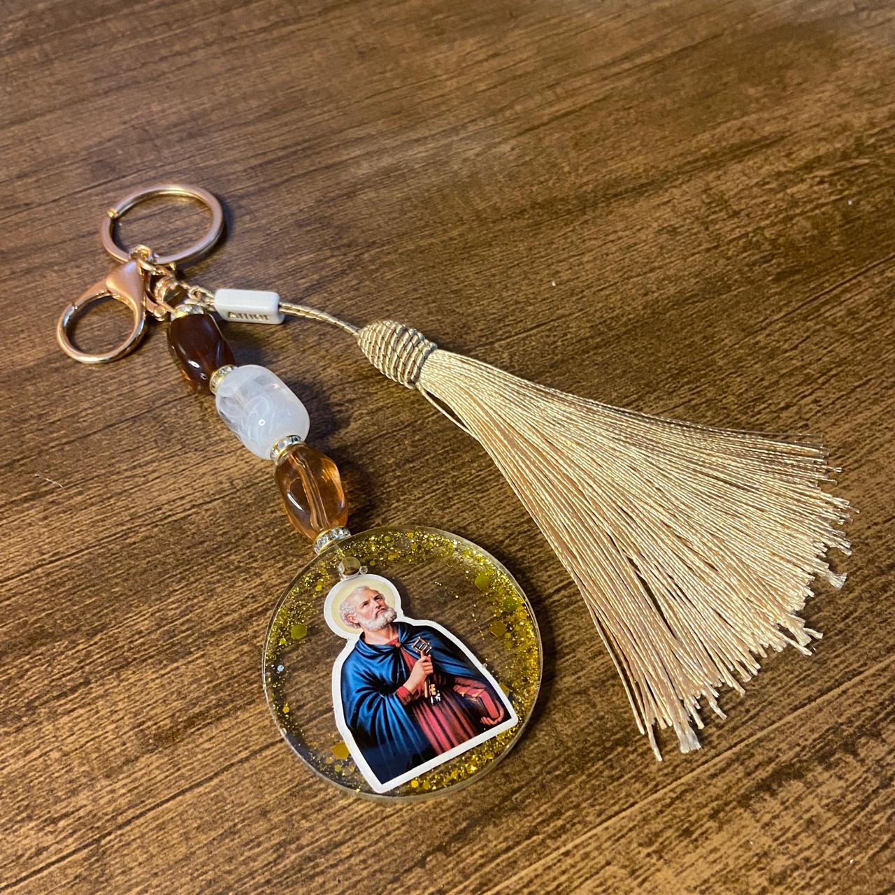CHAVEIRO DE PEDRARIAS SÃO PEDRO EM RESINA (1 UNIDADE)