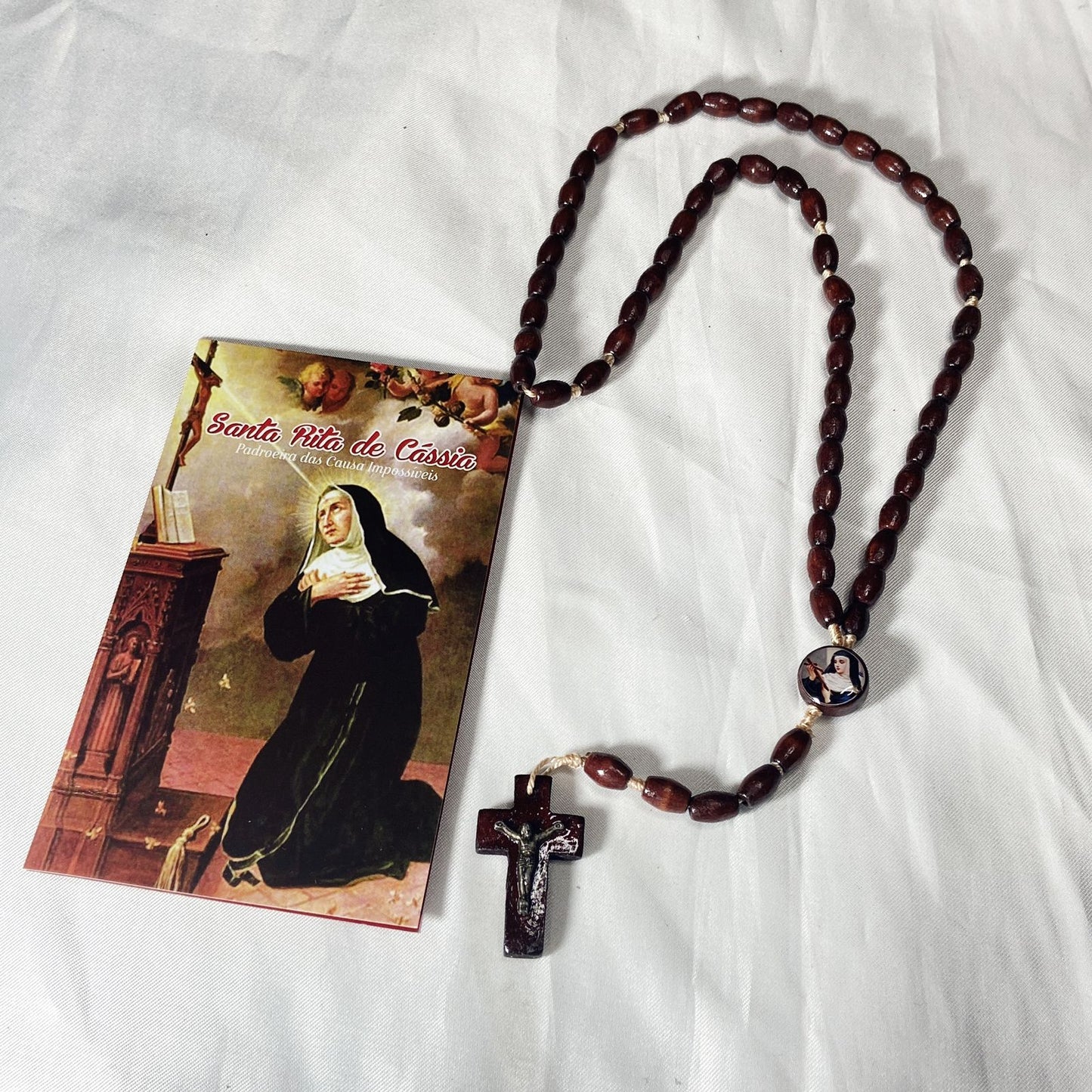 TERÇO DE MADEIRA SANTA RITA DE CÁSSIA 08MM (3 UNIDADES)