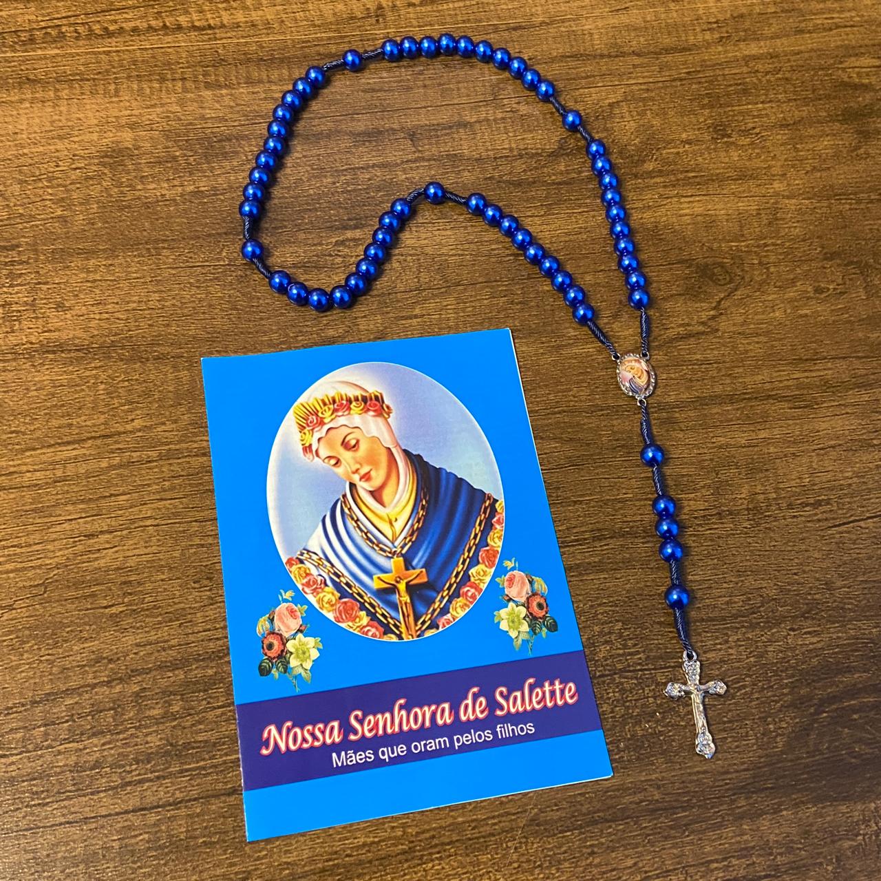 TERÇO PÉROLA AZUL NOSSA SENHORA DE SALETTE 8MM MOD2 (1 UNIDADE)