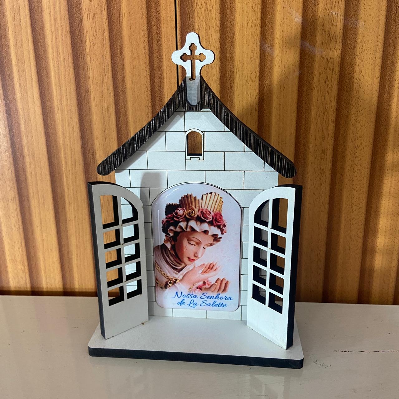 CAPELA PORTA NOSSA SENHORA DE SALETTE 16CM (1 UNIDADE)