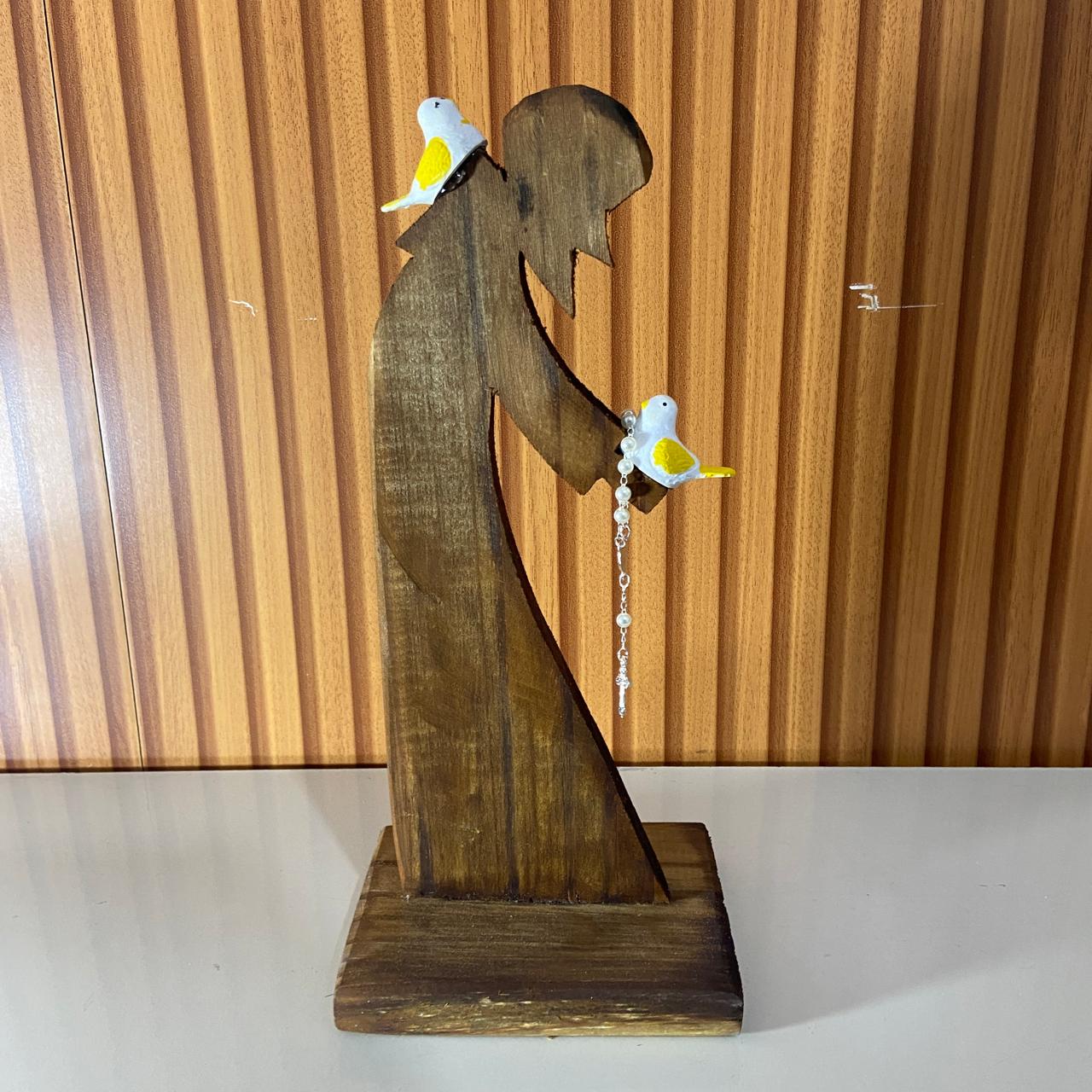 IMAGEM DE MADEIRA SÃO FRANCISCO DE ASSIS COM DEZENA DE PÉROLA 28CM (1 UNIDADE)