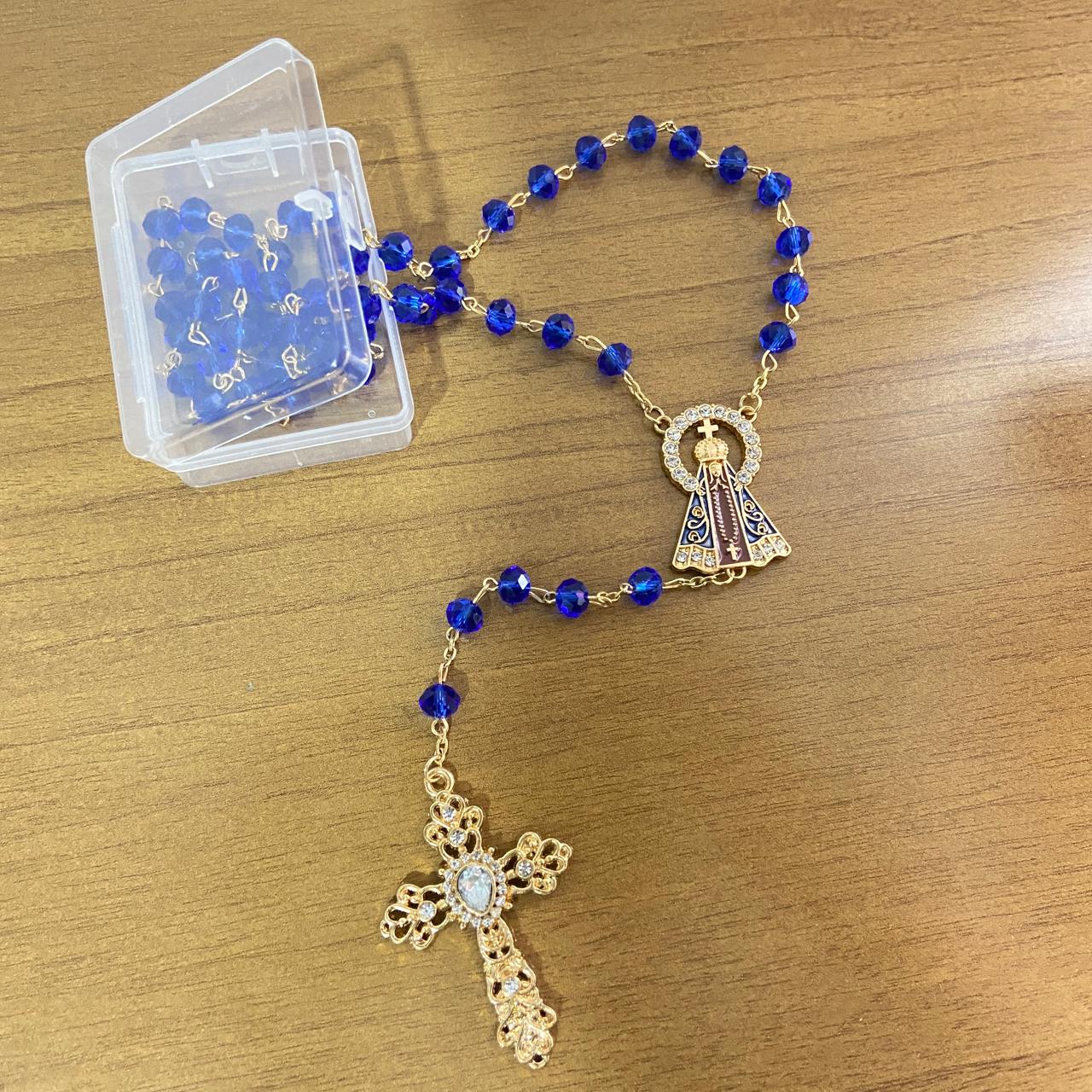 TERÇO DE NOIVA CRISTAL AZUL TRANSPARENTE NOSSA SENHORA APARECIDA 06MM (1 UNIDADE)