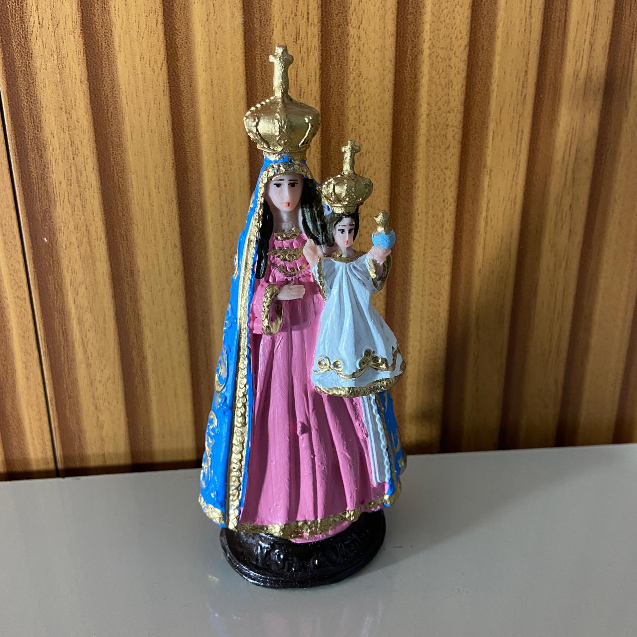 IMAGEM DE RESINA NACIONAL NOSSA SENHORA DA PENHA 14,5CM (1 UNIDADE)