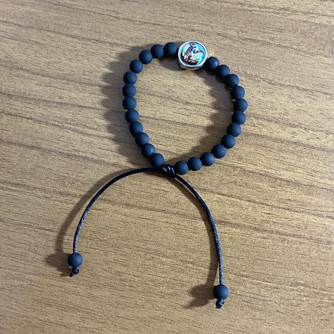 PULSEIRA EMBORRACHADA SÃO MIGUEL ARCANJO PRETA REGULÁVEL (6 UNIDADES)