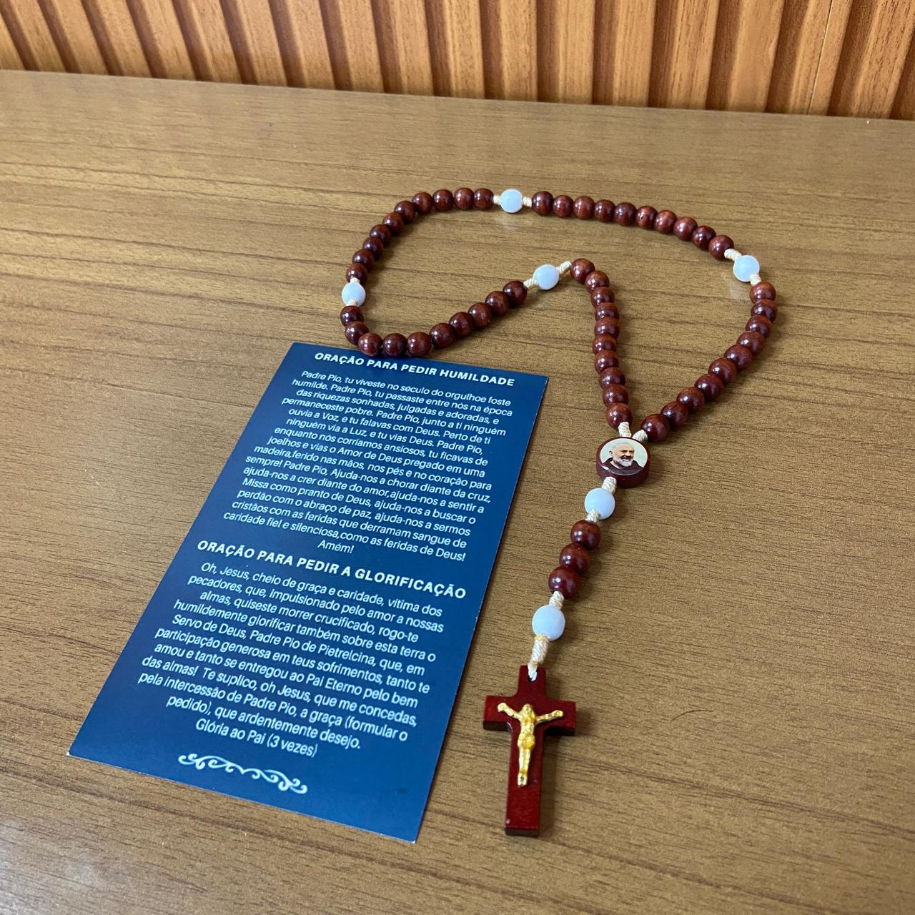 TERÇO DE MADEIRA SANTO PADRE PIO (3 UNIDADES)