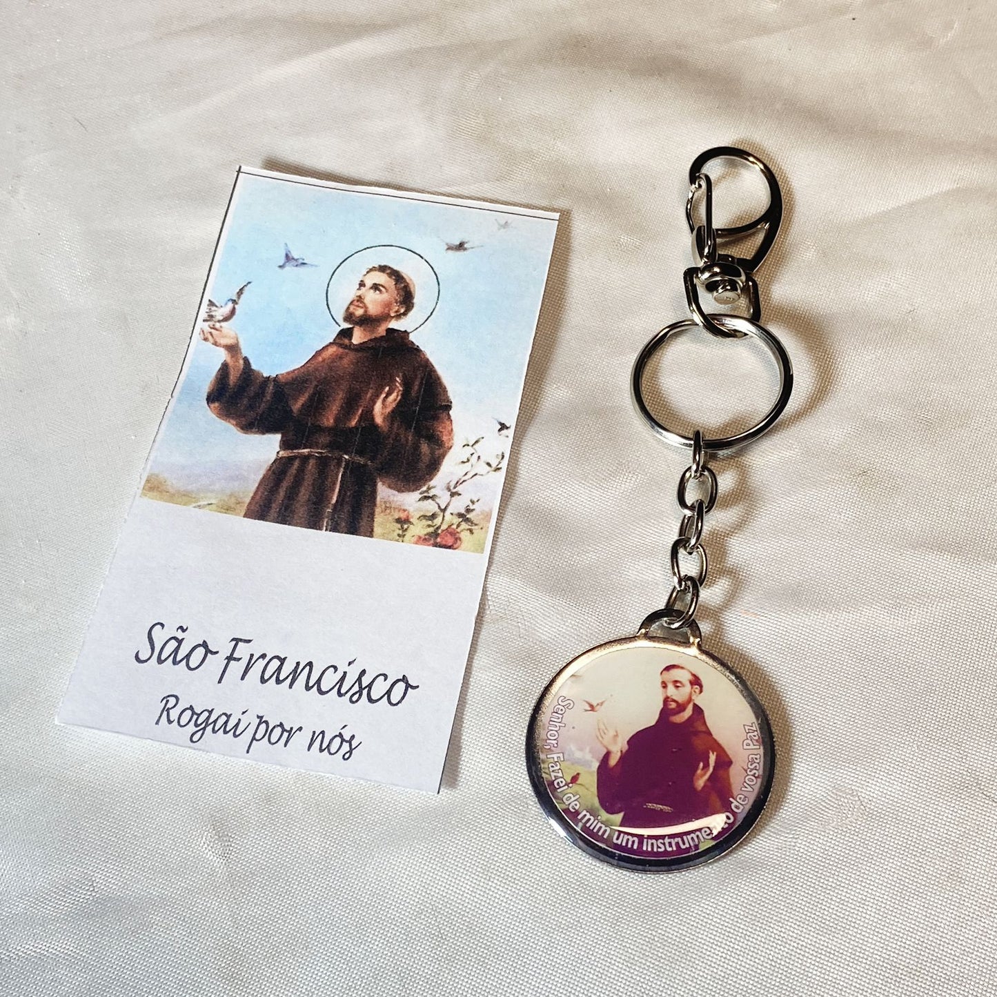 CHAVEIRO METAL DUPLA FACE COM MOSQUETE SÃO FRANCISCO (6 UNIDADES)