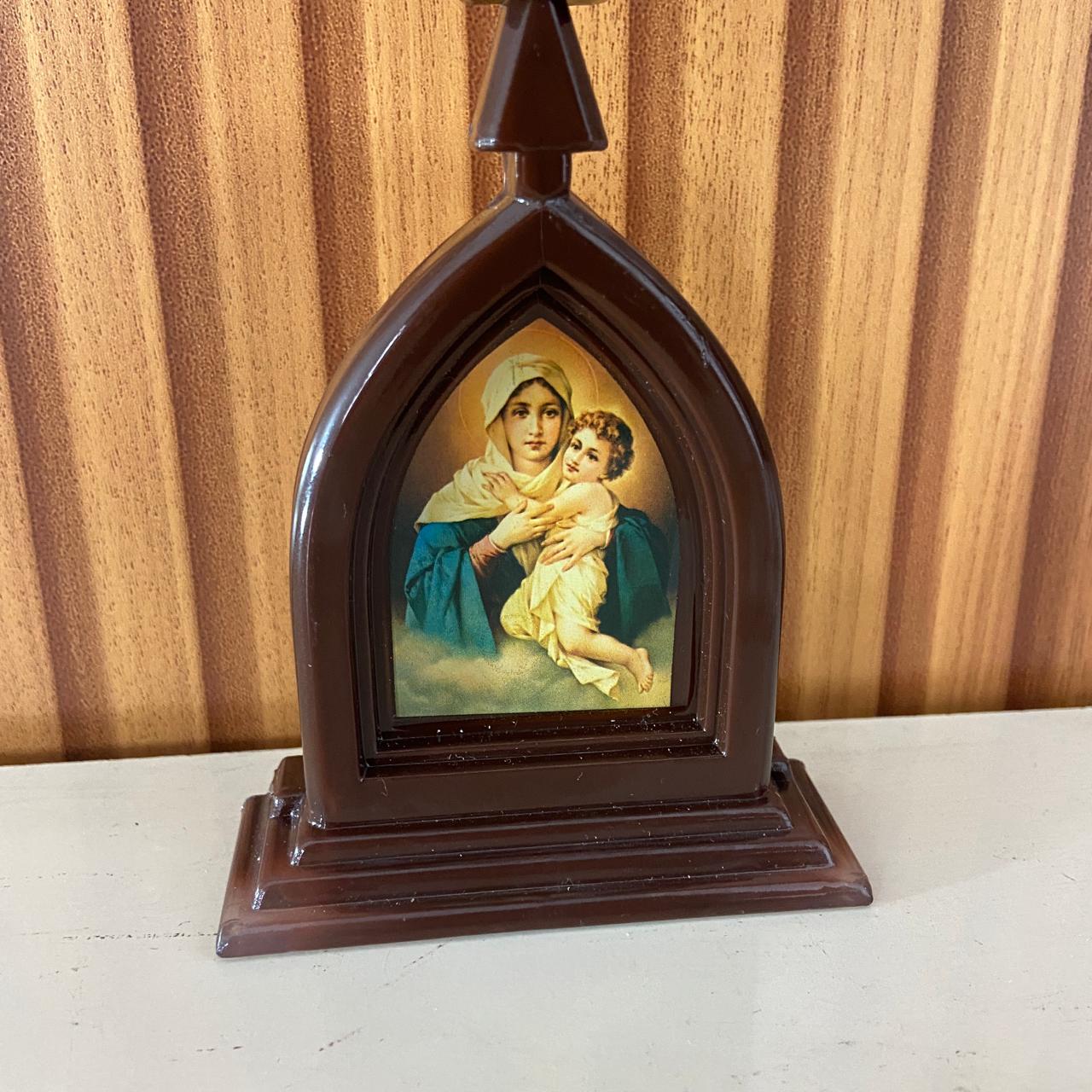 CAPELA ACRÍLICA P MÃE RAINHA MARROM 12x8,5CM (1 UNIDADE)