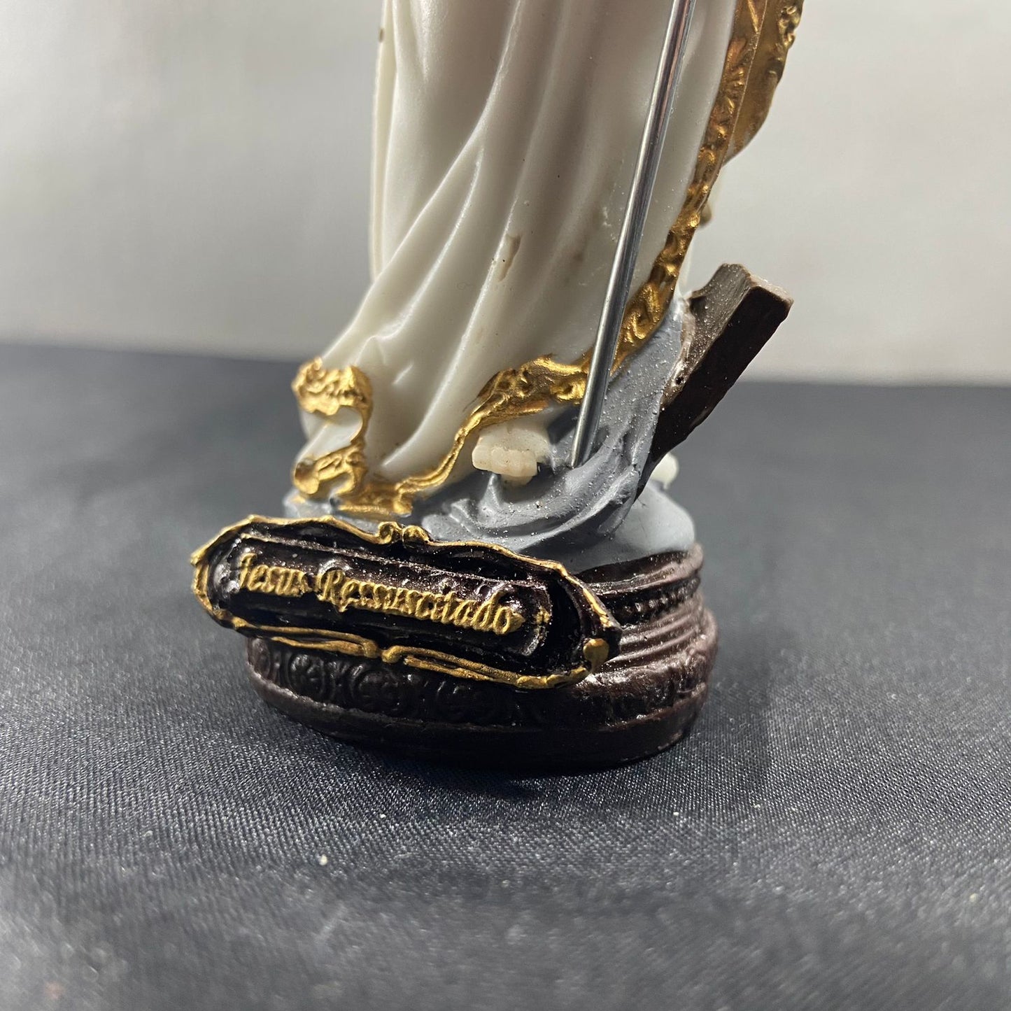 IMAGEM DE RESINA NACIONAL JESUS RESSUSCITADO 14CM (1 UNIDADES)