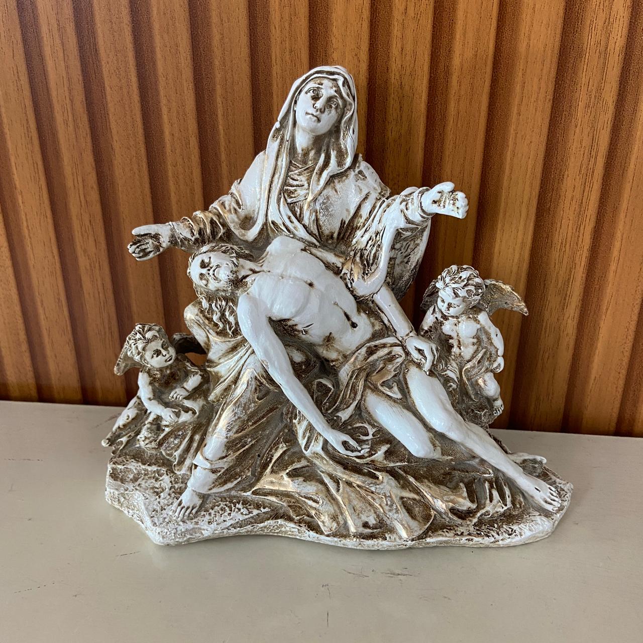 IMAGEM DE RESINA NACIONAL NOSSA SENHORA PIETÁ 17CM (1 UNIDADE)