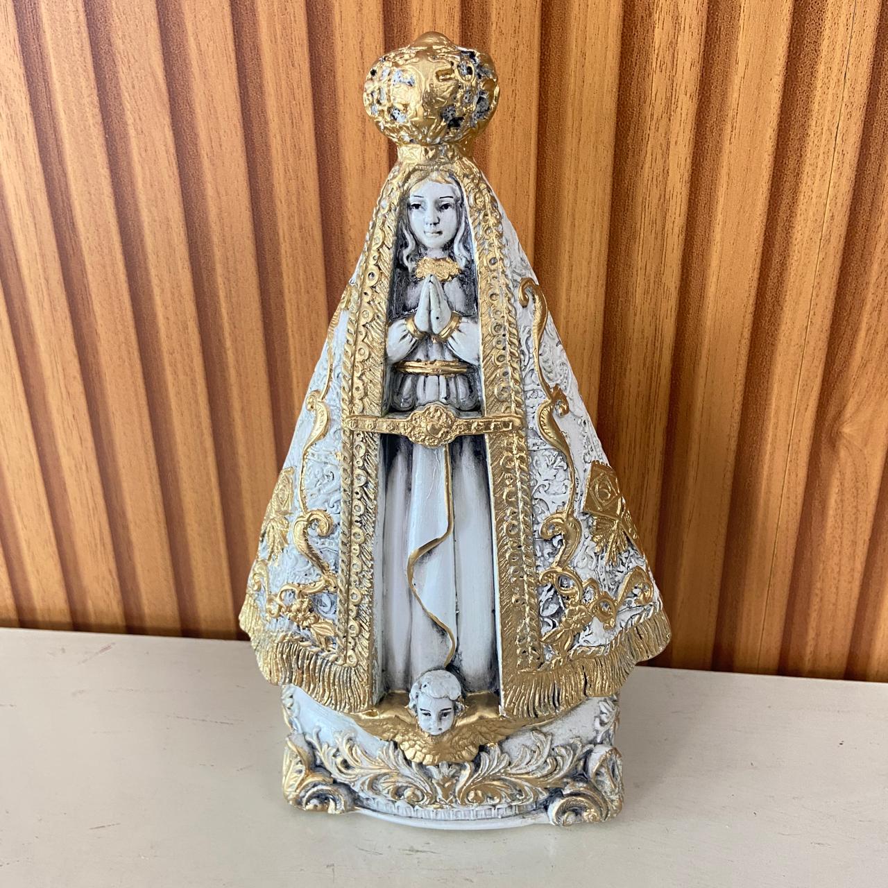 IMAGEM DE GESSO NOSSA SENHORA APARECIDA BRANCA E DOURADA 23CM (1 UNIDADE)