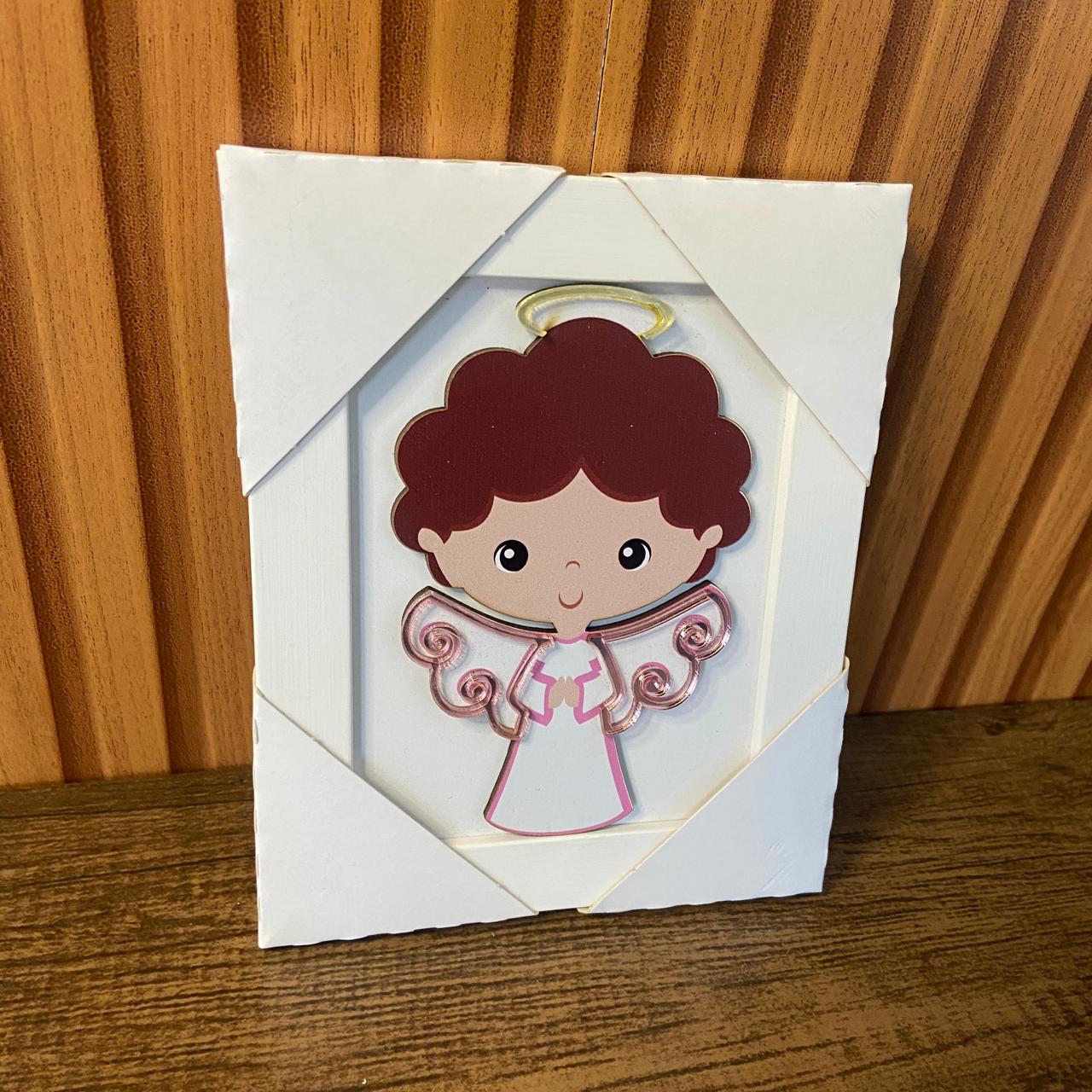 QUADRO MDF ANJO DA GUARDA ROSA INFANTIL COM ACRÍLICO 15,6CMX 12,6CM (1 UNIDADE)