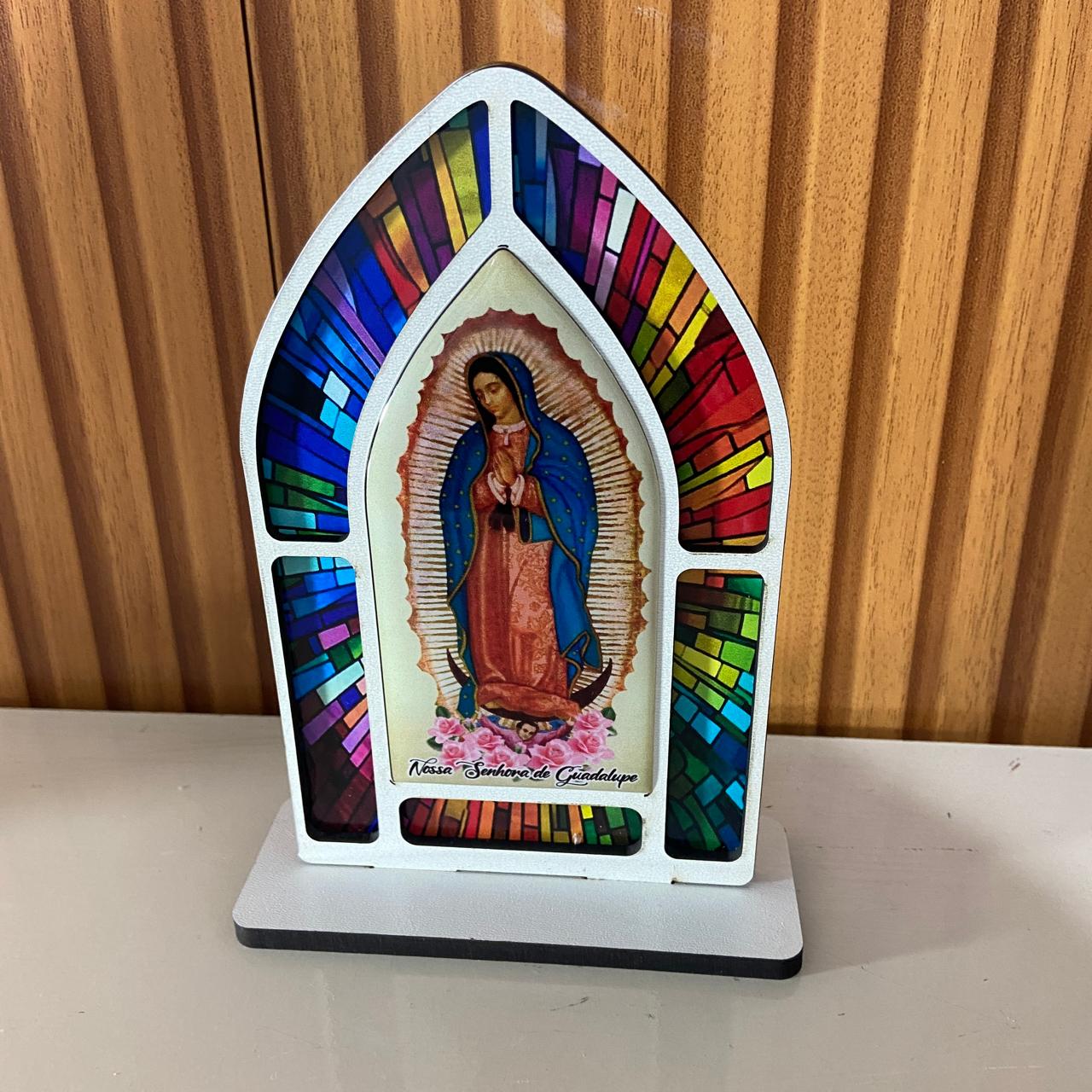 CAPELA MDF VITRAL NOSSA SENHORA DE GUADALUPE 18CM (1 UNIDADE)