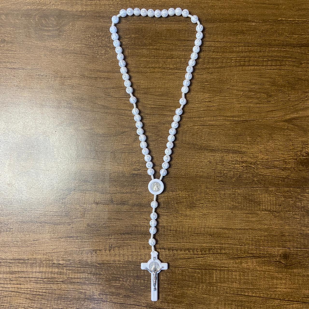 TERÇO NOSSA SENHORA APARECIDA CONTAS DECORADAS CORES SORTIDAS (6 UNIDADES)