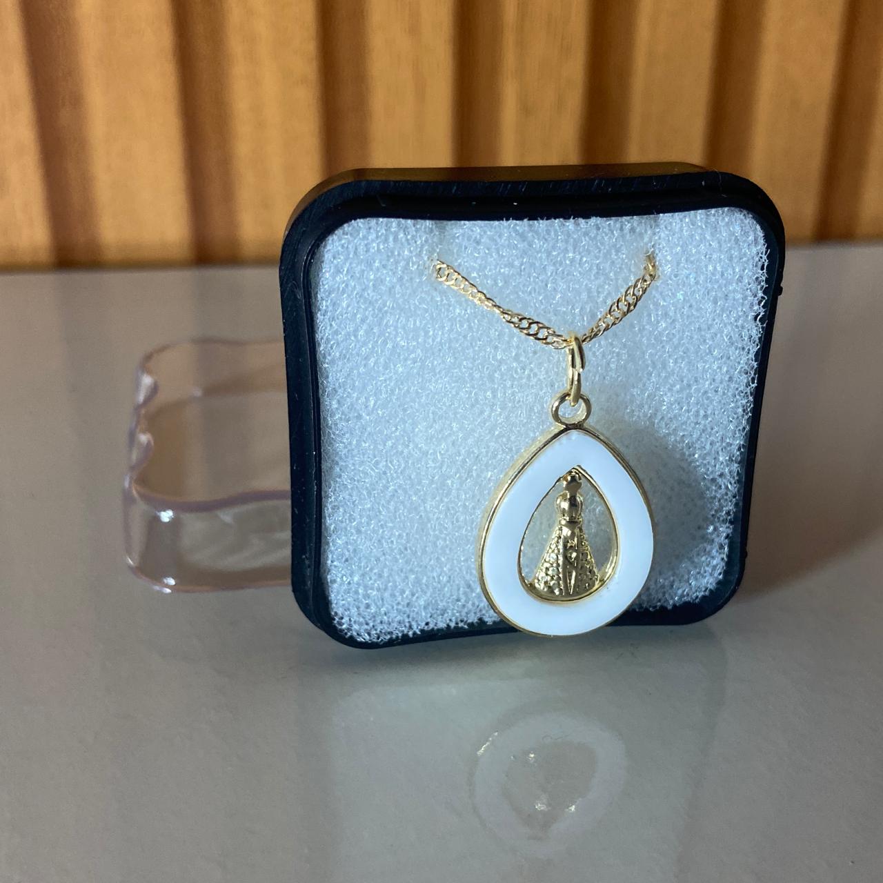 CORRENTE DOURADA GOTA NOSSA SENHORA APARECIDA (3 UNIDADES)
