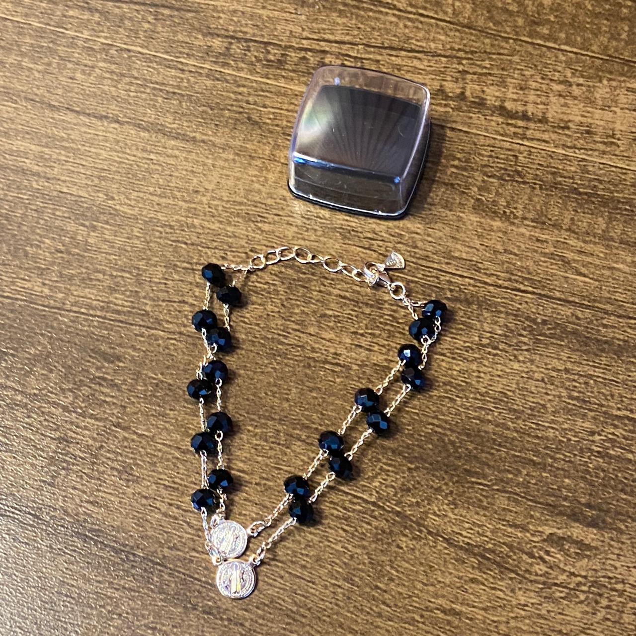 PULSEIRA ESCAPULÁRIO CRISTAL PRETO MEDALHA SÃO BENTO (3 UNIDADES)