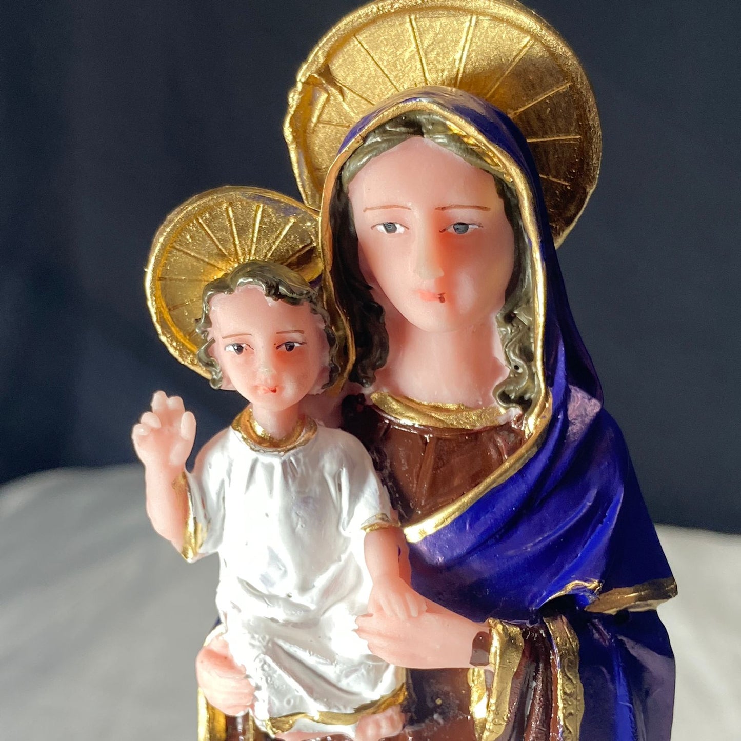IMAGEM RESINA NACIONAL NOSSA SENHORA DA SAÚDE 21CM (1 UNIDADE)