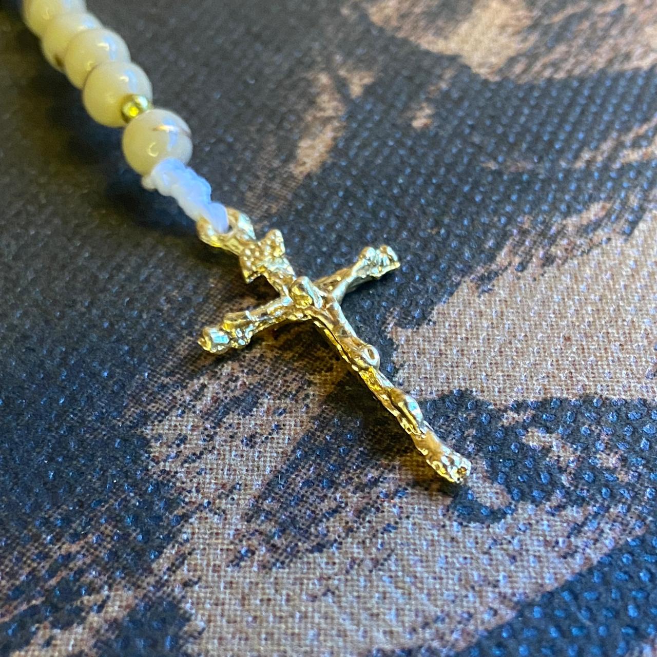 TERÇO PÉROLA MARROM NOSSA SENHORA DA CABEÇA 6MM (1 UNIDADE)