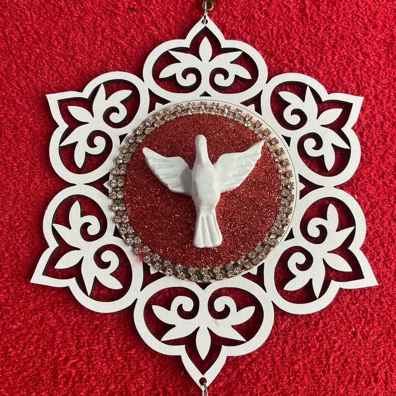 MANDALA MDF BRANCA DIVINO ESPÍRITO SANTO EM RELEVO 29CM (1 UNIDADE)