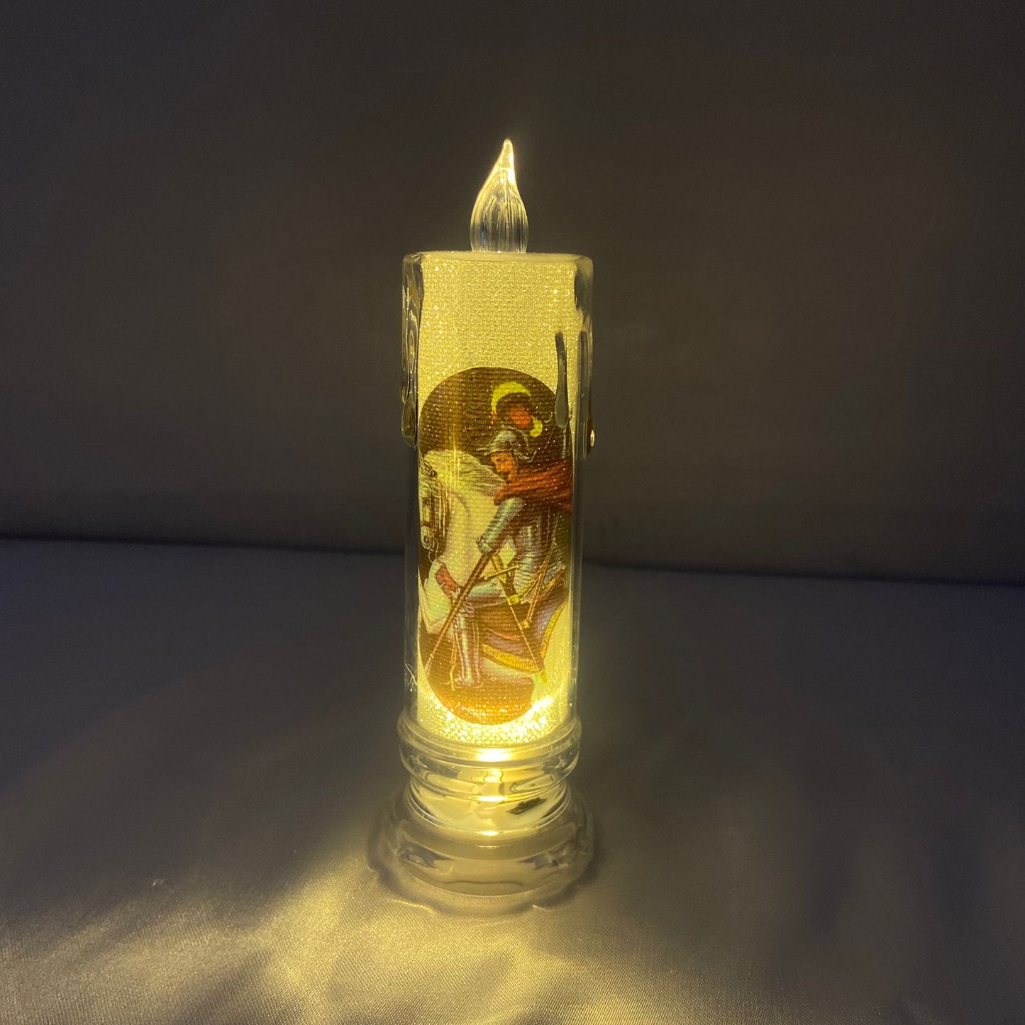 VELA ELETRÔNICA TRANSPARENTE SÃO JORGE 15CM (1 UNIDADE)