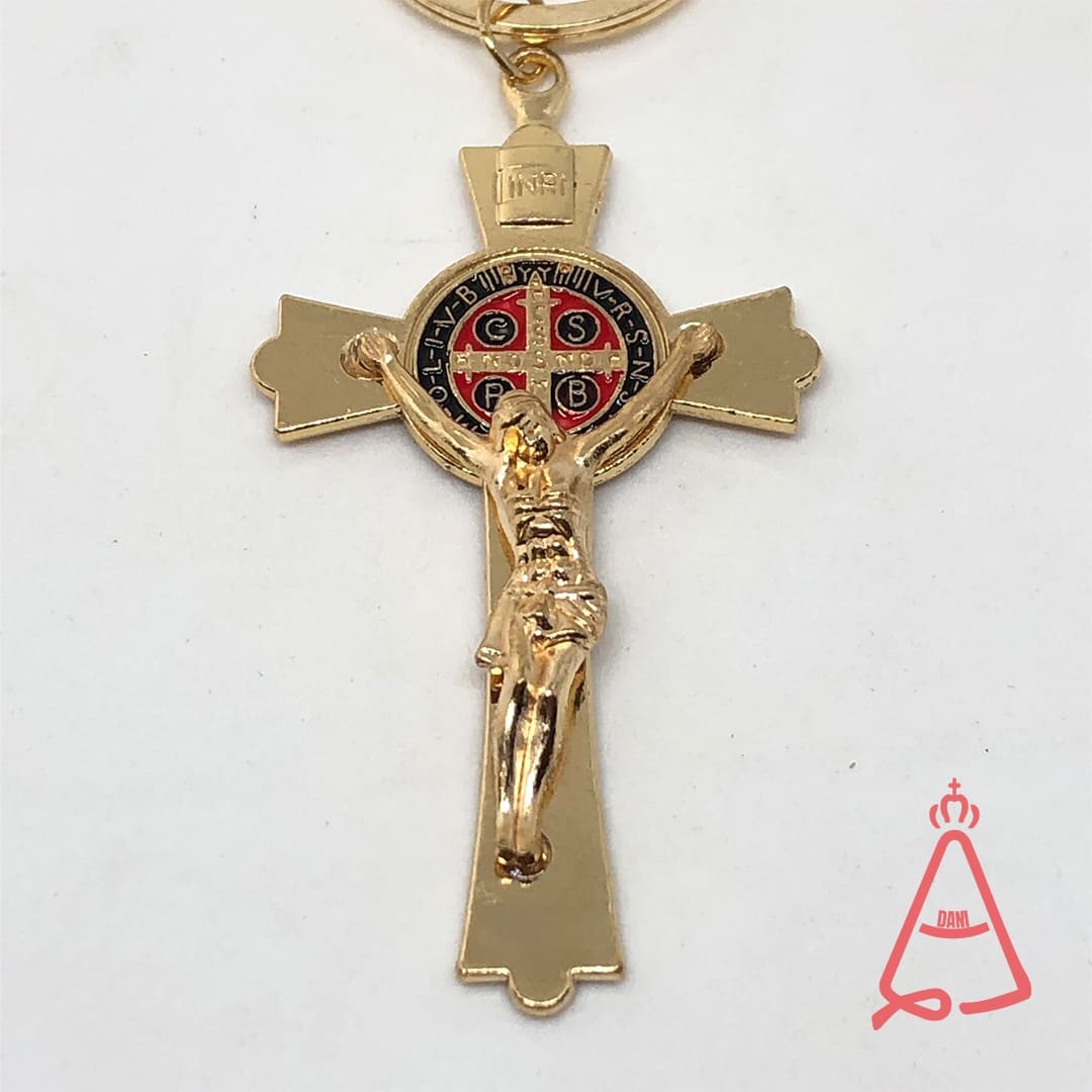 CHAVEIRO DOURADO CRUCIFIXO MEDALHA SÃO BENTO (6 UNIDADES)