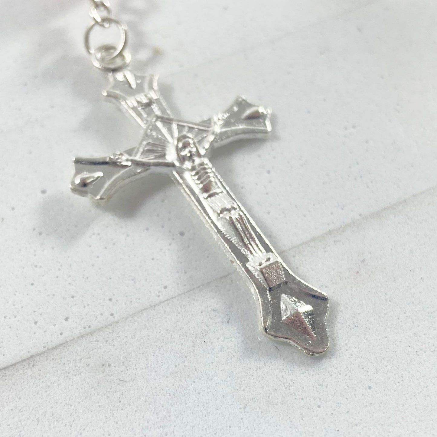 TERÇO CRISTAL TULIPA NOSSA SENHORA APARECIDA RESINADO VERMELHO 8MM (1 UNIDADE)