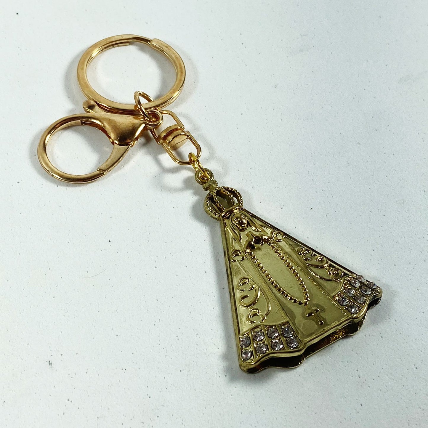 CHAVEIRO LUXO COM MOSQUETE NOSSA SENHORA APARECIDA COM DOURADO COM STRASS (6 UNIDADES)