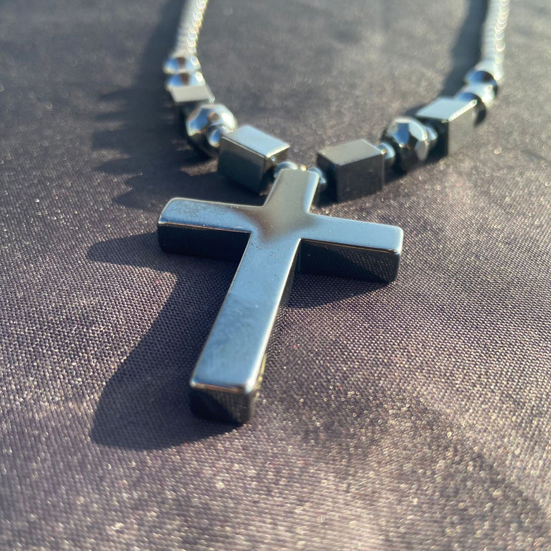 COLAR HEMATITA CRUZ (1 UNIDADE)