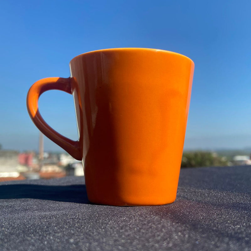 XÍCARA LARANJA MAMÃE TE AMO (1 UNIDADE)