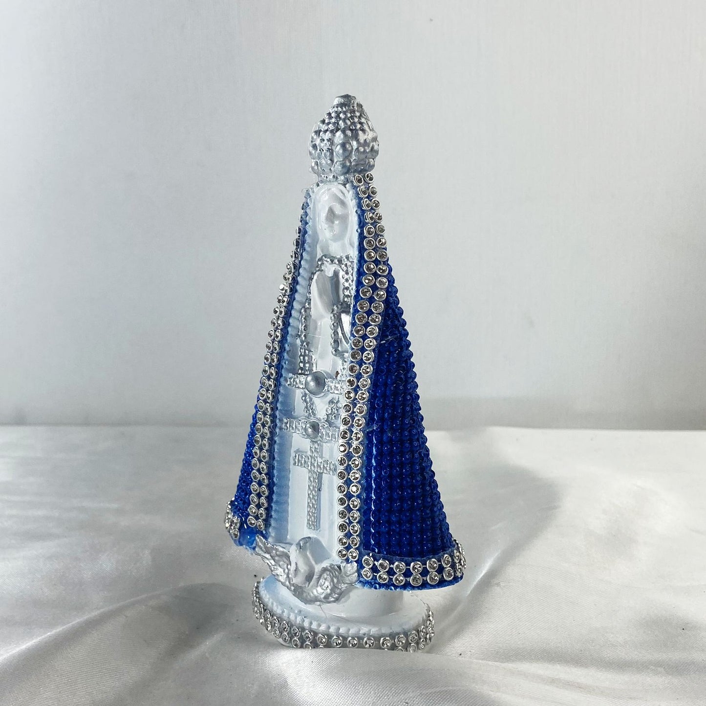 IMAGEM DE GESSO NOSSA SENHORA APARECIDA BRANCA E AZUL COM STRASS 14CM (1 UNIDADE)