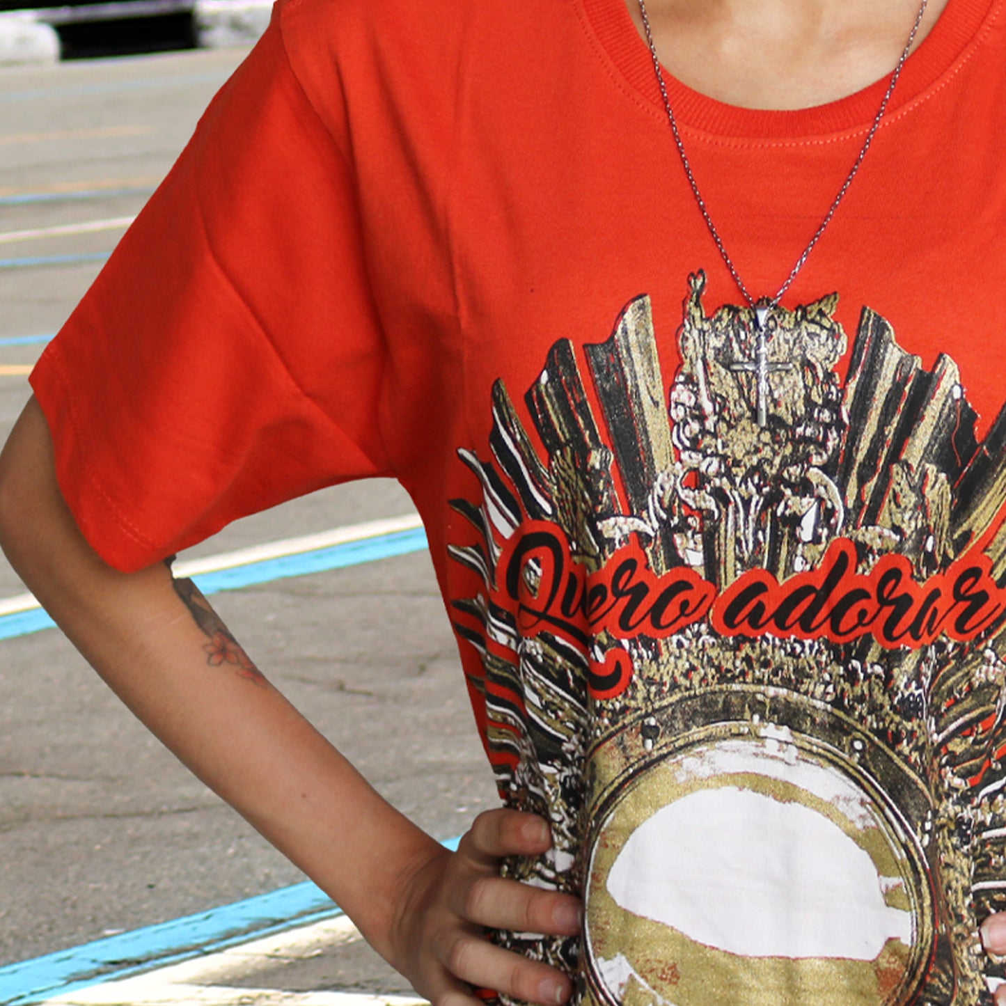 CAMISETA LARANJA SANTÍSSIMO SACRAMENTO TAMANHO M (1 UNIDADE)