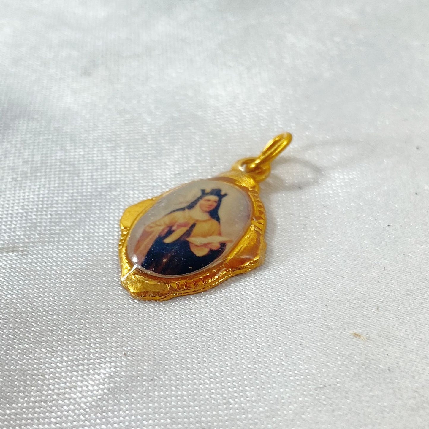 MEDALHA ALUMÍNIO SANTA TERESA D'AVILA MOD2 (36 UNIDADES)