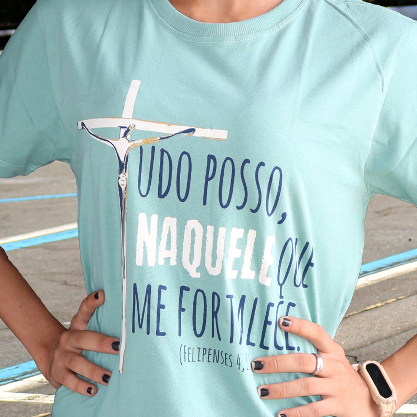 CAMISETA VERDE TUDO POSSO NAQUELE QUE ME FORTALECE TAMANHO PP (1 UNIDADE)