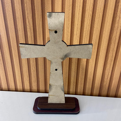CRUCIFIXO MDF DE MESA MEDALHA SÃO BENTO 19,5CM (1 UNIDADE)