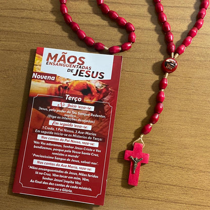 TERÇO DE MADEIRA MÃOS ENSANGUENTADAS DE JESUS 8MM MOD2 (3 UNIDADES)