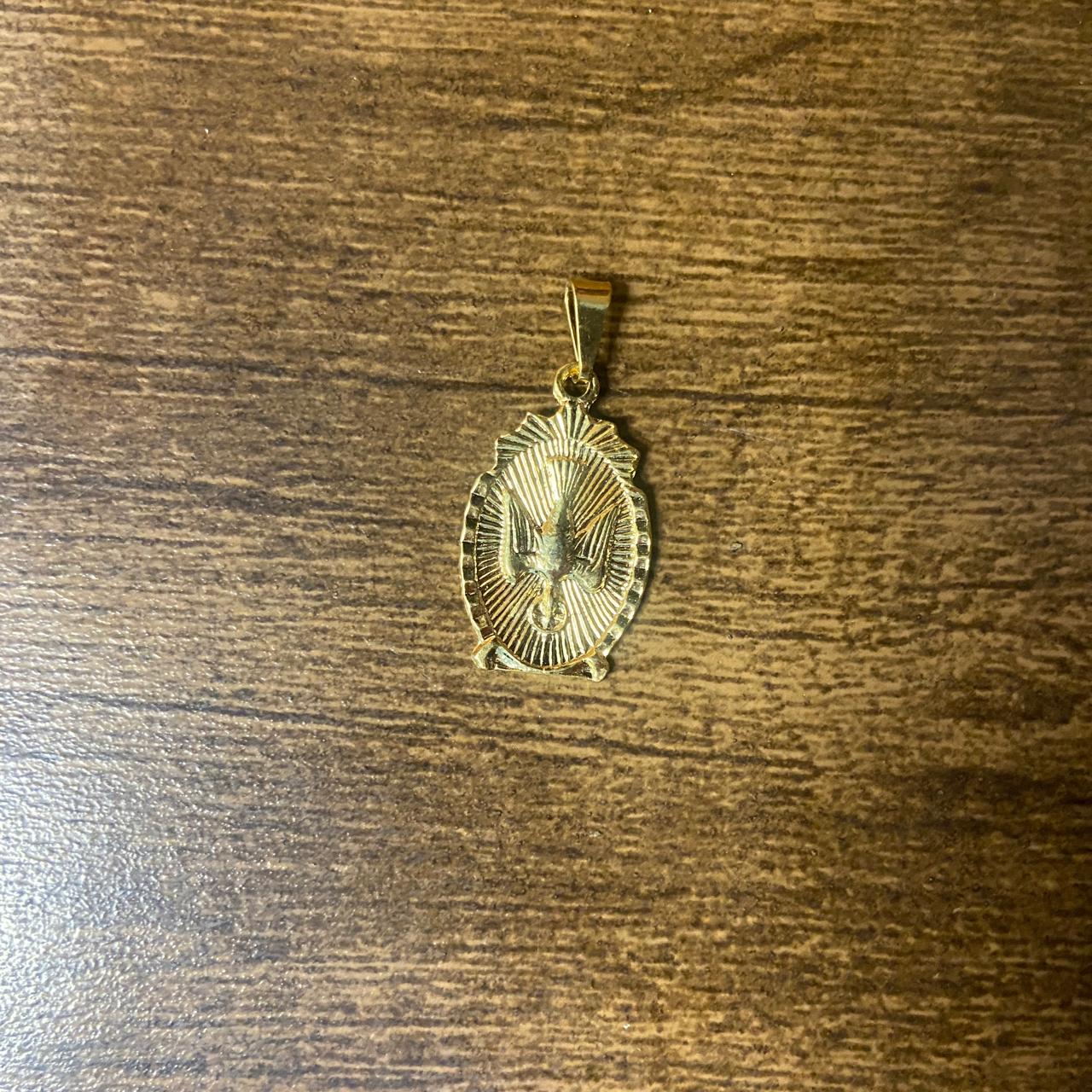 PINGENTE DOURADO DIVINO ESPÍRITO SANTO (6 UNIDADES)